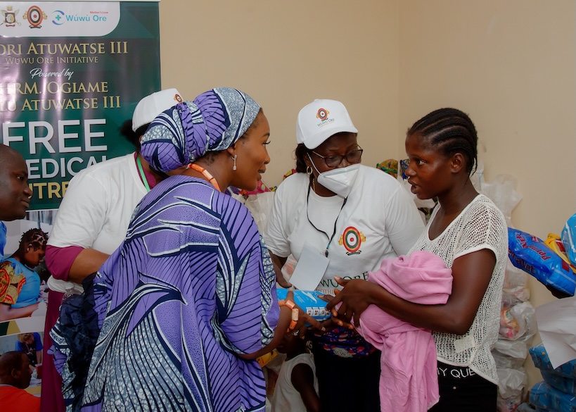 Wuwu Ore – Mother's Love